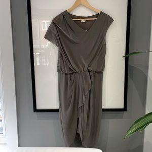Beautiful Helmut Lang knee length silk dress. Size US6. New with tags